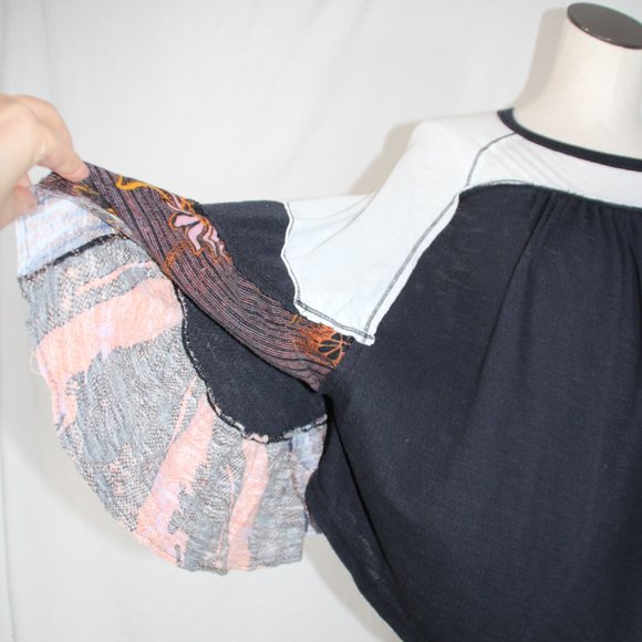 We the Free by Free People Women's Friday Fever Pattern Mix Top Boho Size M - Picture 2 of 6